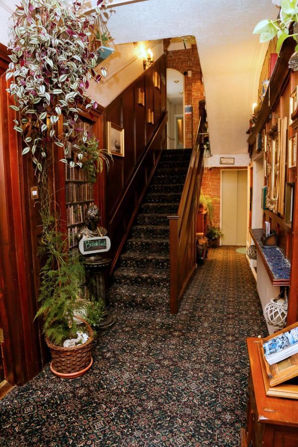 Avarest House Bb Adults Only Portrush Dış mekan fotoğraf